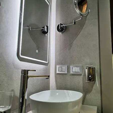 Del Gaudio Hotel *