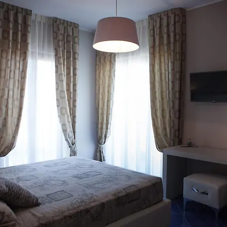 Del Gaudio Hotel *