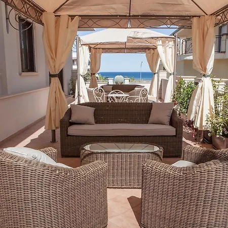 Del Gaudio Hotel *