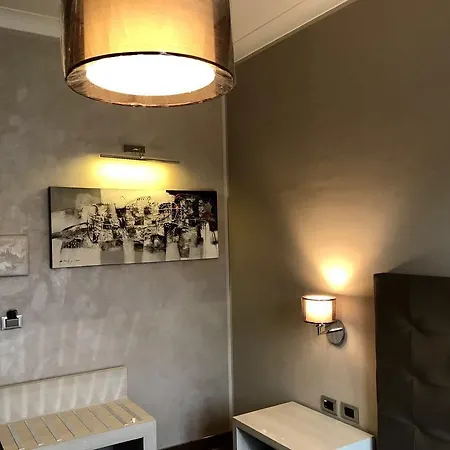 Del Gaudio Hotel *